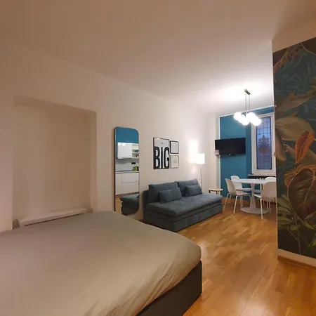 Calandra 15 - Centro Apartment